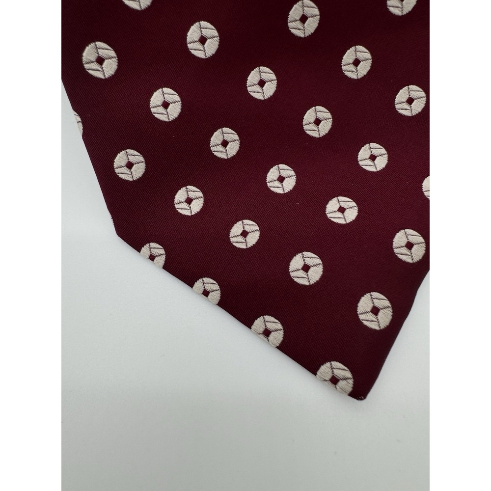 Kilgour French & Stanbury Silk Tie Red Geometric Medallion Pattern Luxury London - Picture 2 of 9
